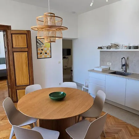 Marineta Sunset Apartman *