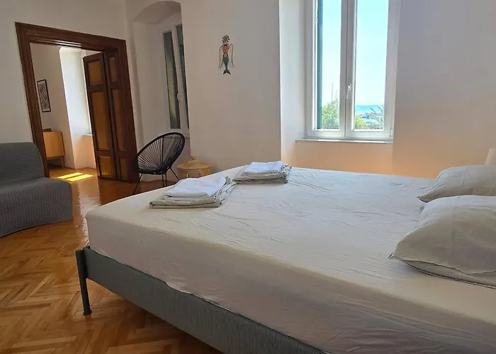 Daire Marineta Sunset